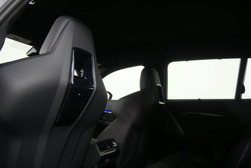 New 2027 BMW M5 Touring AWD/4WD image 16