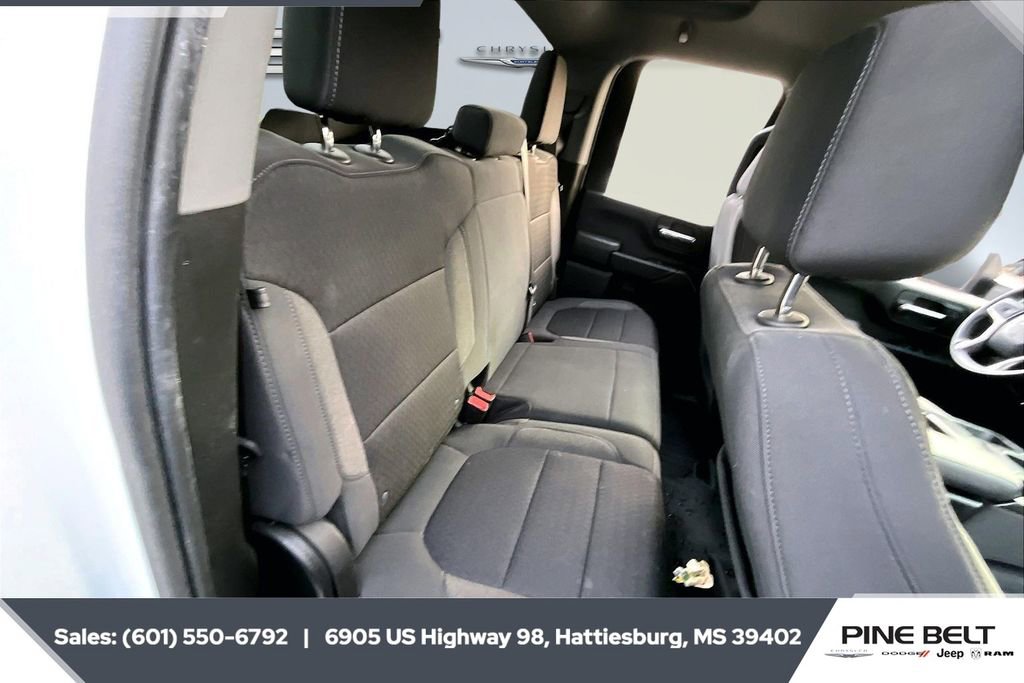 Used 2023 Chevrolet Silverado 2500 Custom w/ Gooseneck/5TH Wheel Package image 20