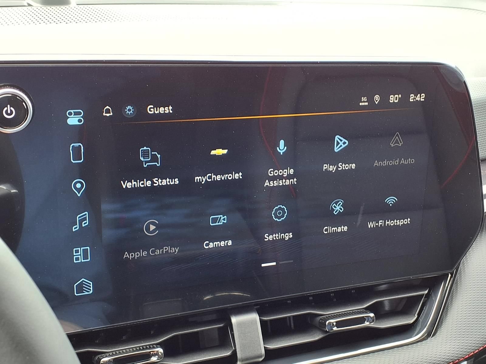 New 2027 Chevrolet Equinox RS w/ Safety and Technology Package AWD/4WD image 18