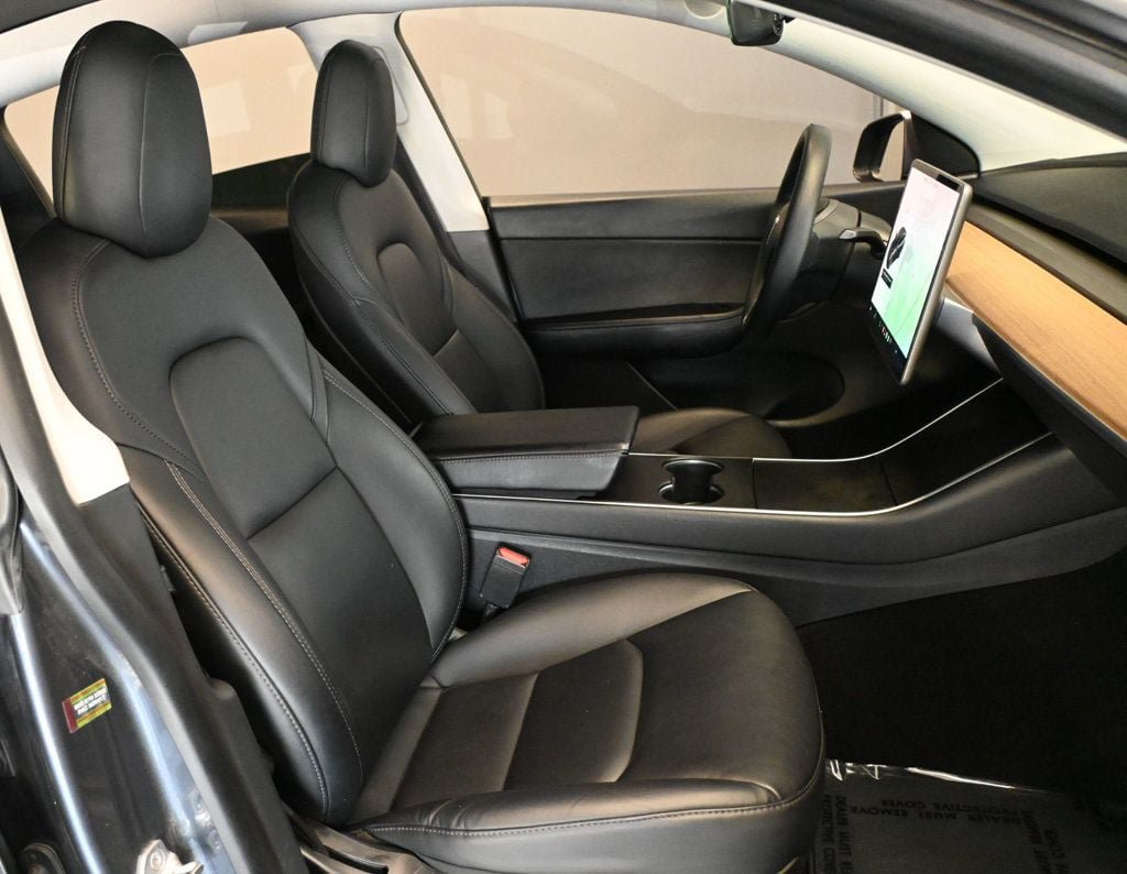 Used 2020 Tesla Model Y Long Range AWD/4WD image 15