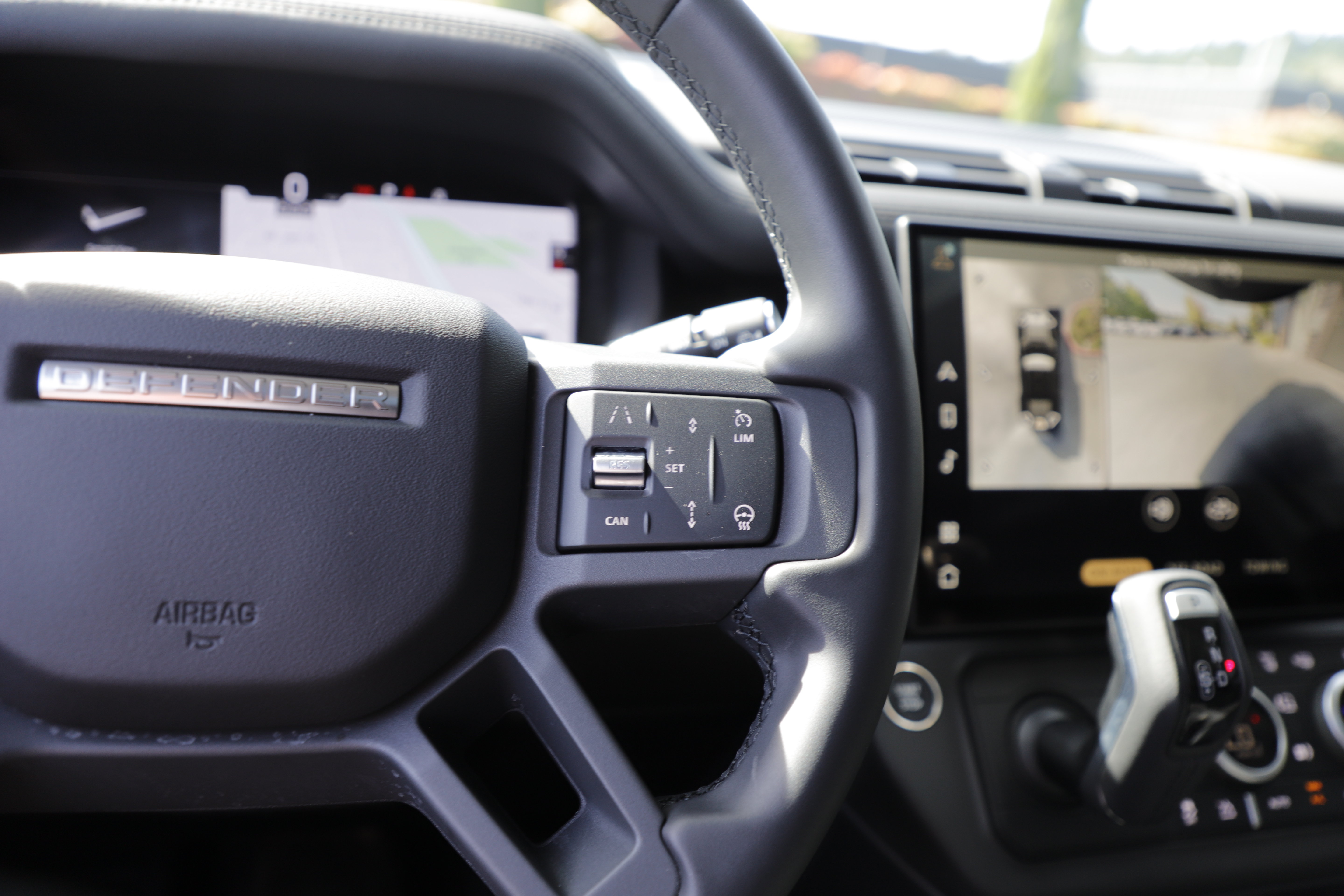 Certified 2026 Land Rover Defender 110 S AWD/4WD image 24