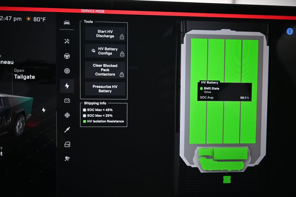 Used 2024 Tesla Cybertruck AWD Crew Cab image 21