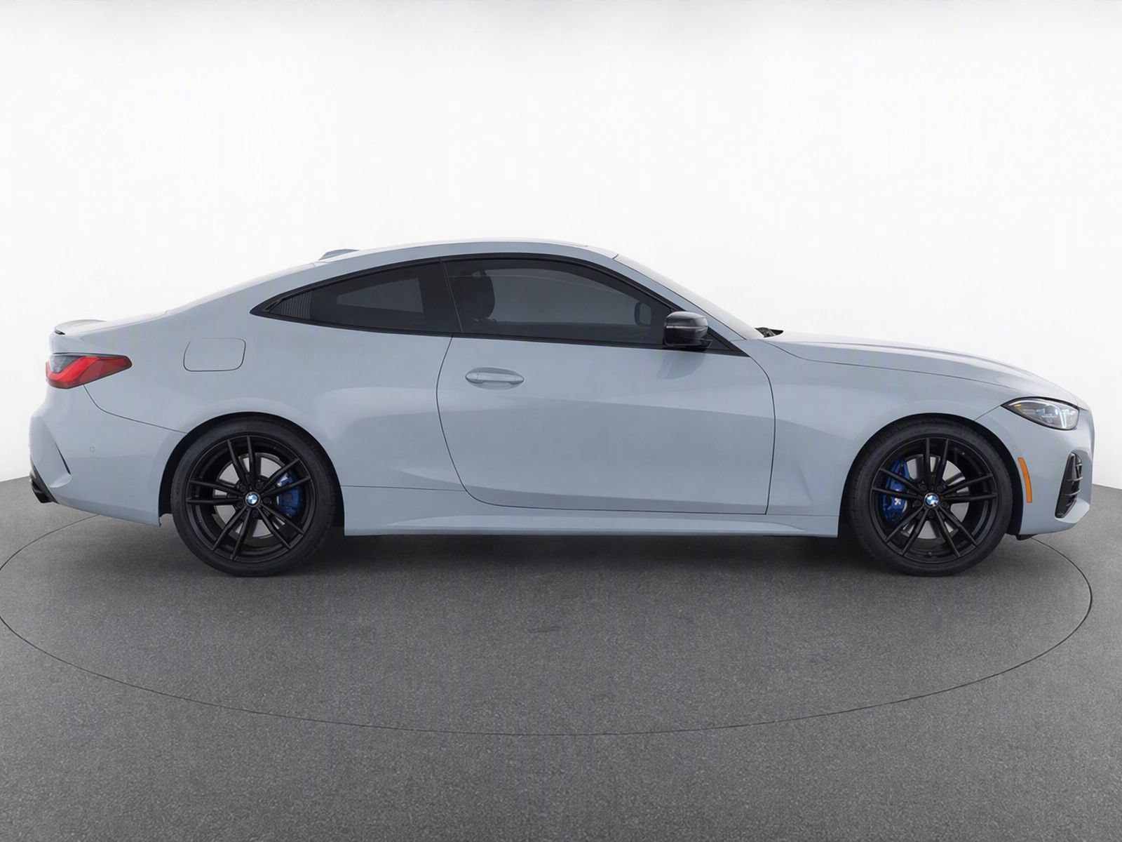 Certified 2024 BMW 430i Coupe w/ M Sport Package RWD image 4