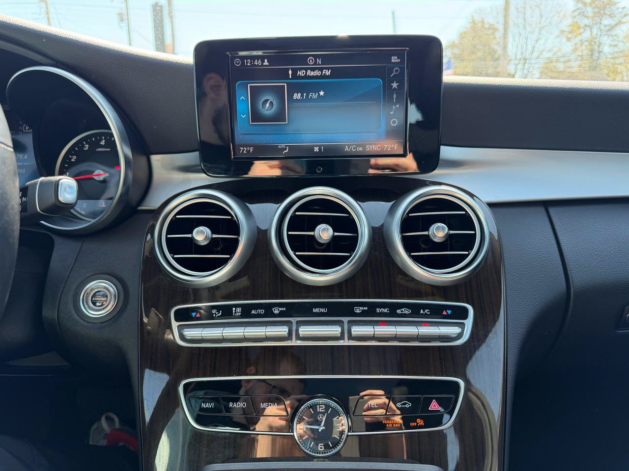 Used 2019 Mercedes-Benz C 300 4MATIC Sedan image 17