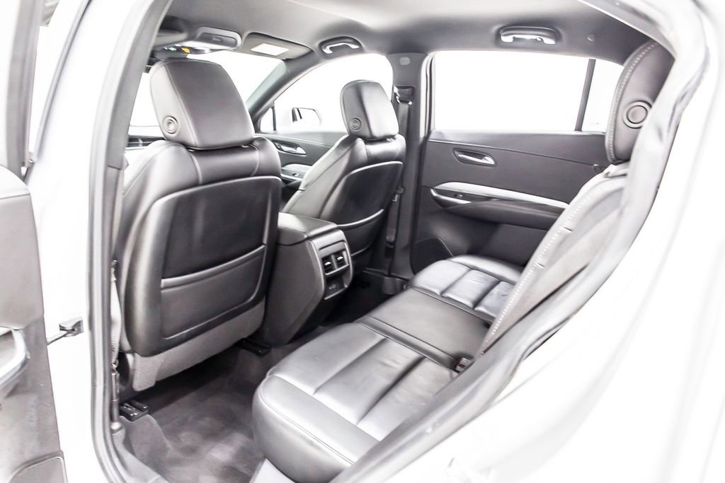 Used 2021 Cadillac XT4 Premium Luxury image 31