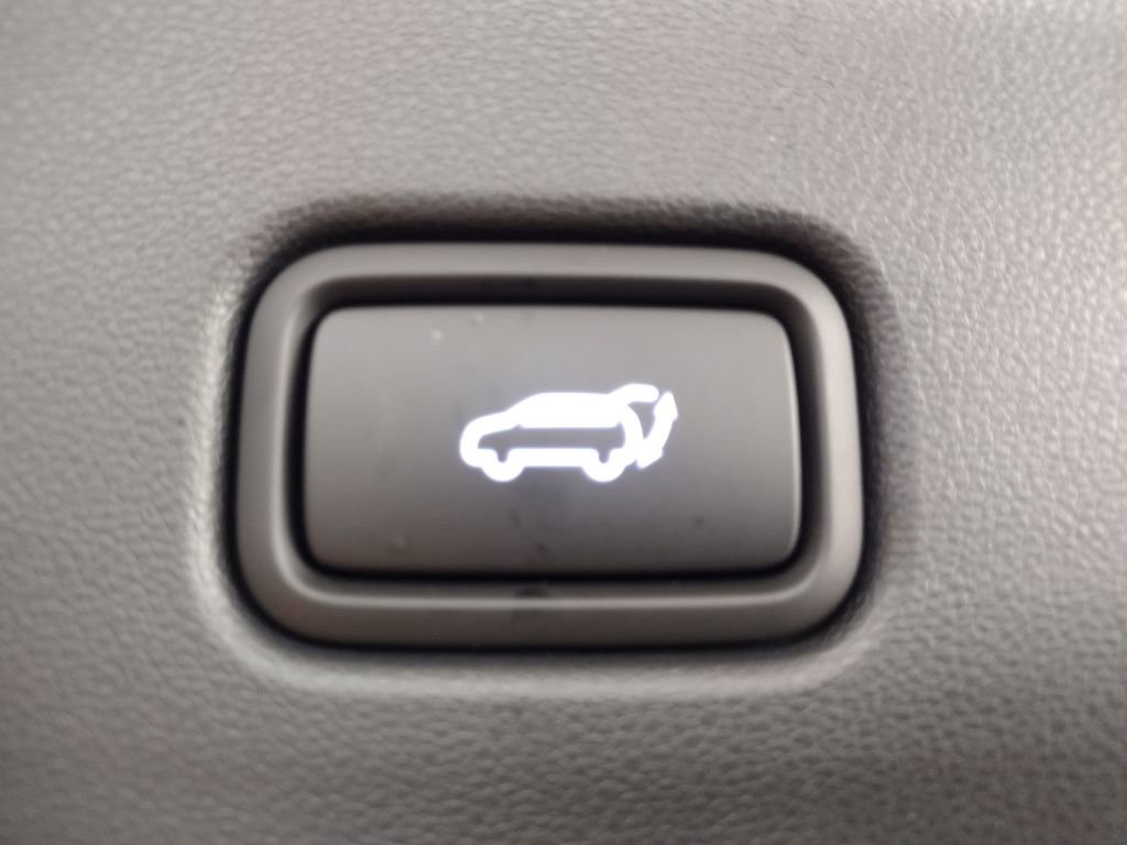 Certified 2022 Hyundai Kona SEL w/ Convenience Package image 27