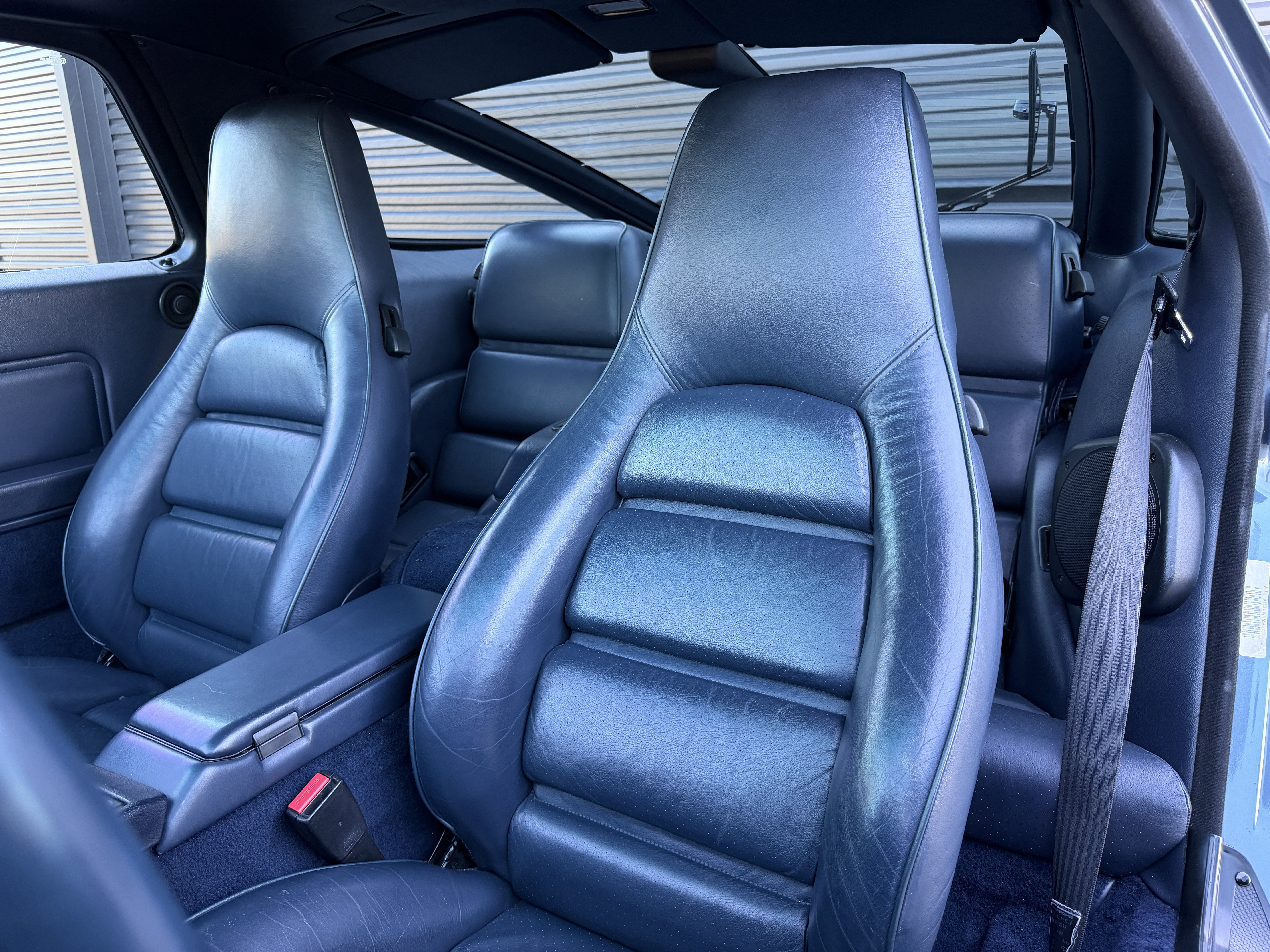 Used 1987 Porsche 928 S4 RWD image 16