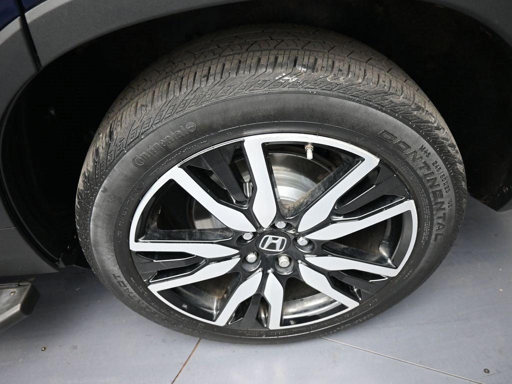 Certified 2022 Honda Pilot Touring image 15