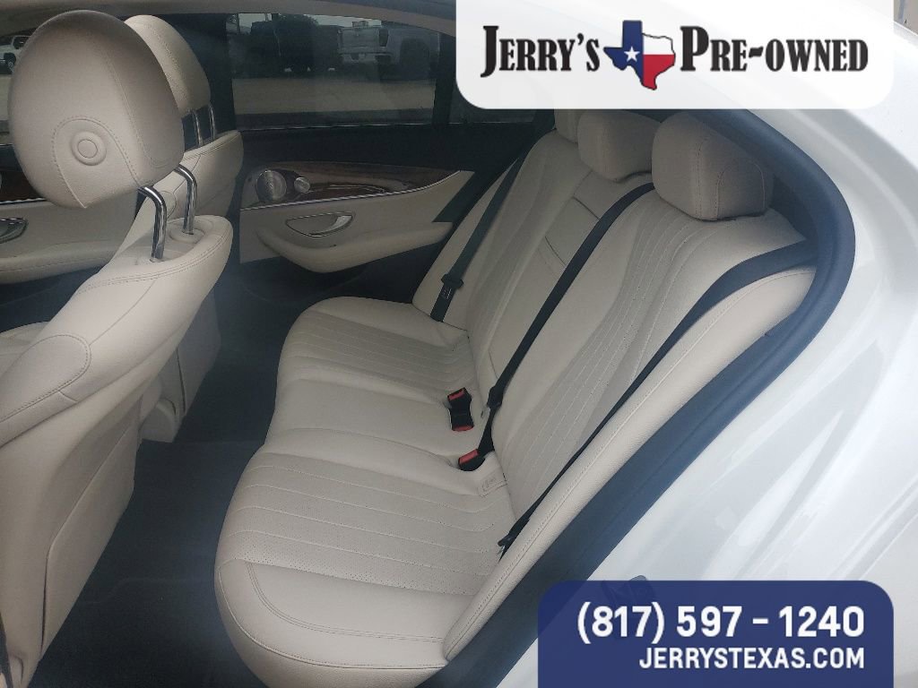 Used 2018 Mercedes-Benz E 300 image 8
