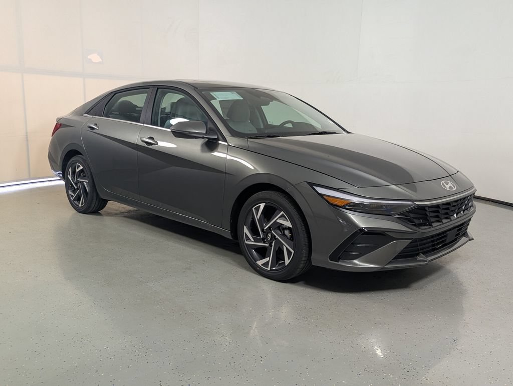 New 2026 Hyundai Elantra Limited