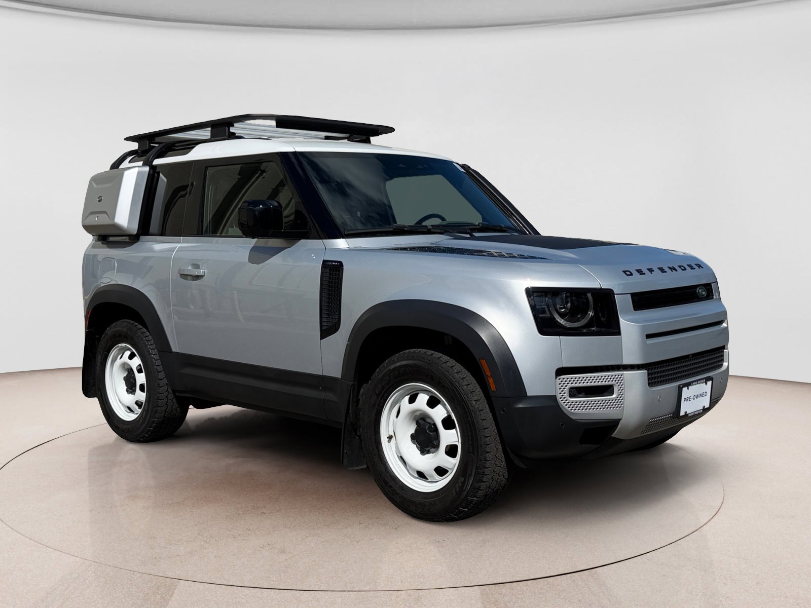 Used 2023 Land Rover Defender 90 S AWD/4WD image 7