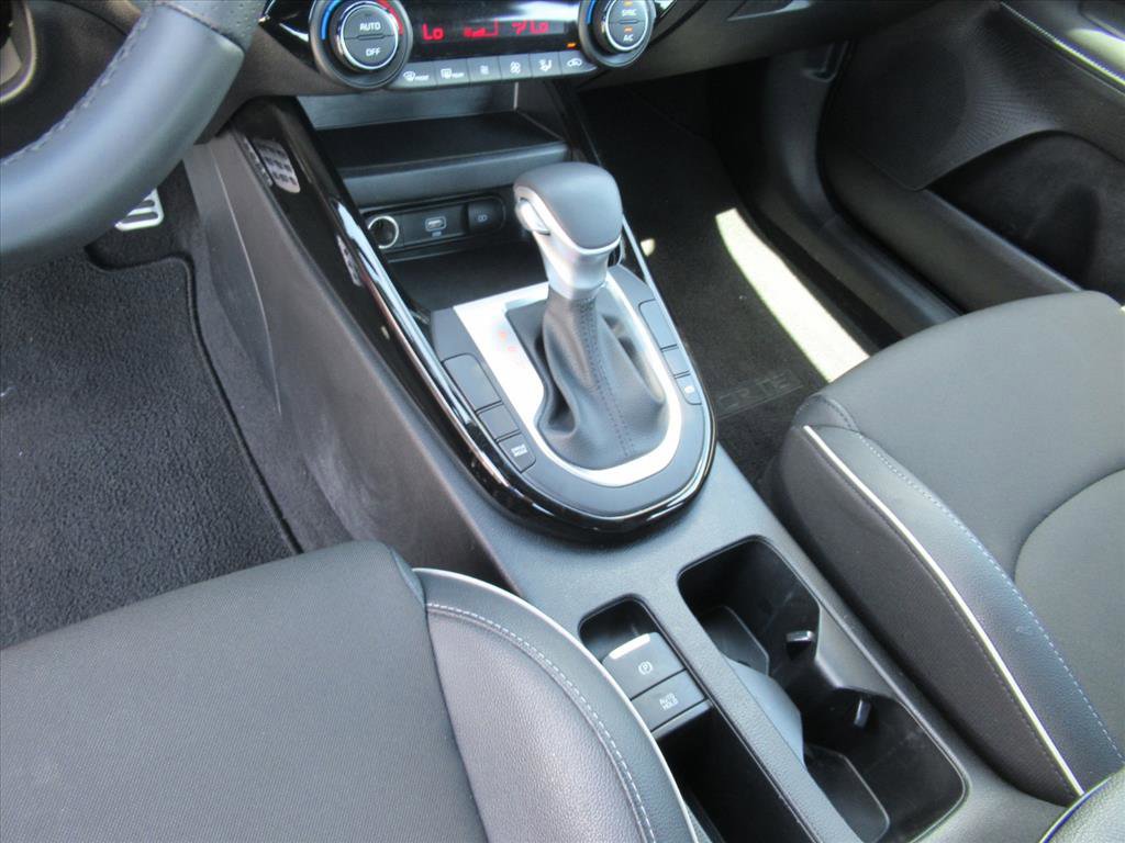 Used 2024 Kia Forte GT-Line image 17
