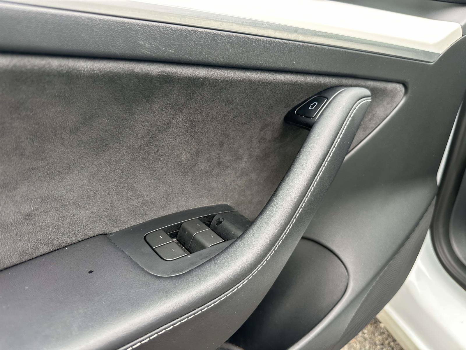 Used 2023 Tesla Model 3 Standard Range RWD image 14
