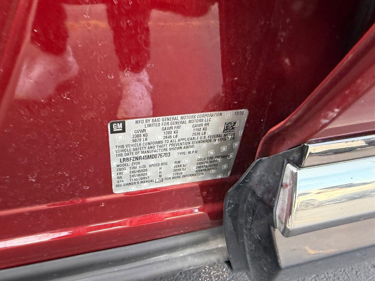 Used 2021 Buick Envision Essence w/ Sport Touring Package image 24