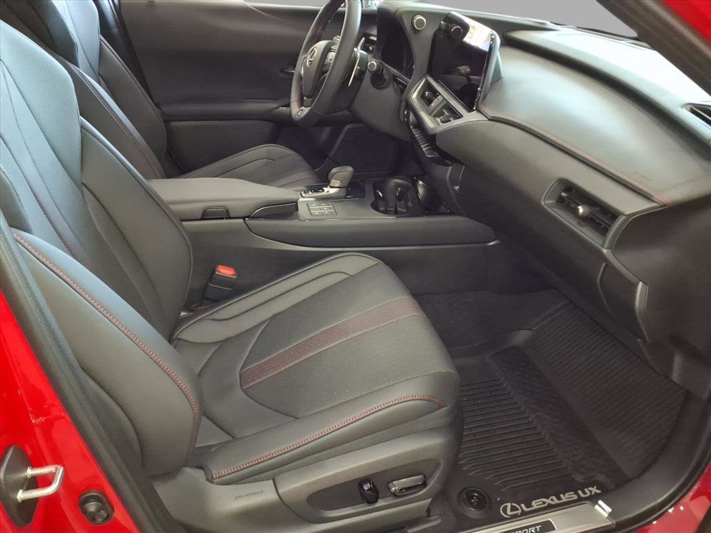 New 2025 Lexus UX 300h AWD image 10