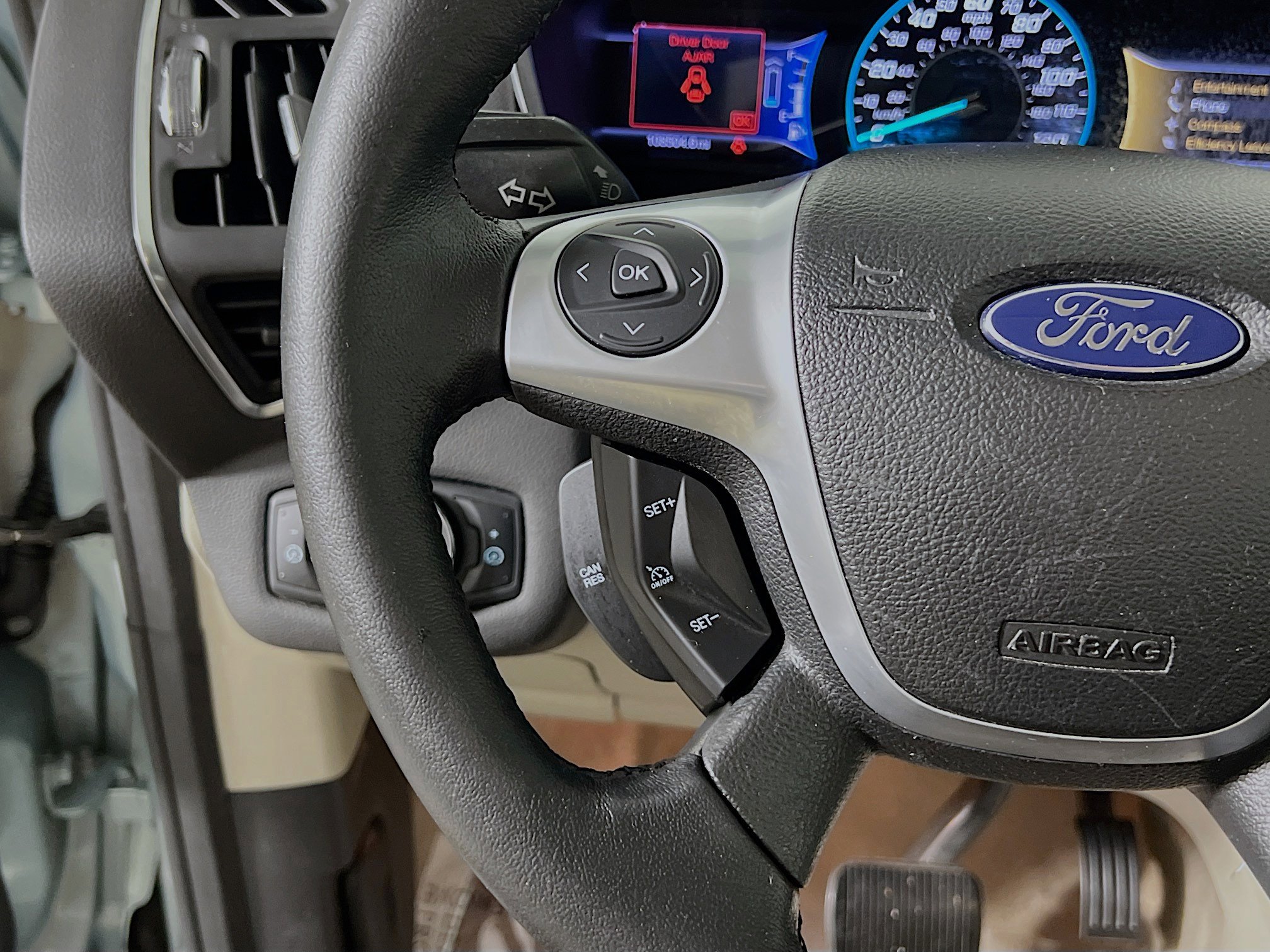 Used 2013 Ford C-MAX SE FWD image 19