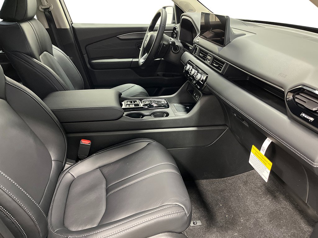 New 2026 Honda Pilot Touring image 28