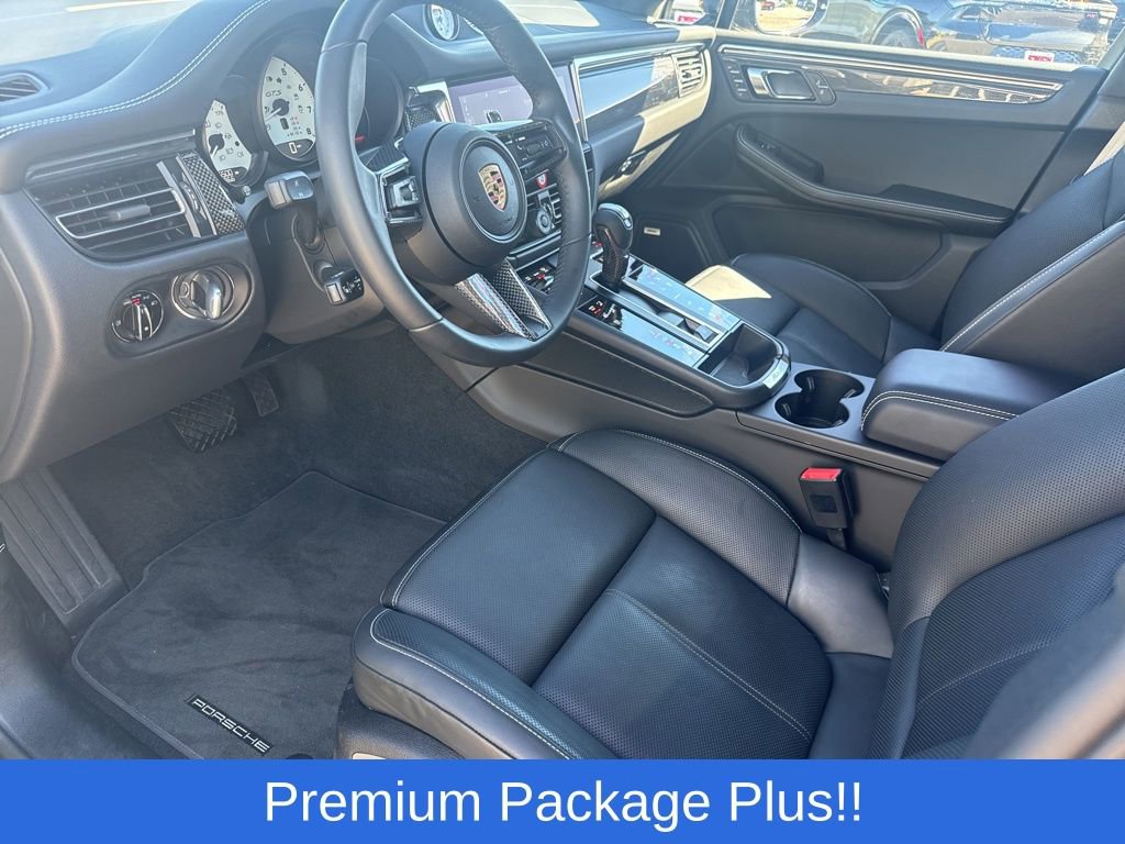 Used 2025 Porsche Macan GTS image 18