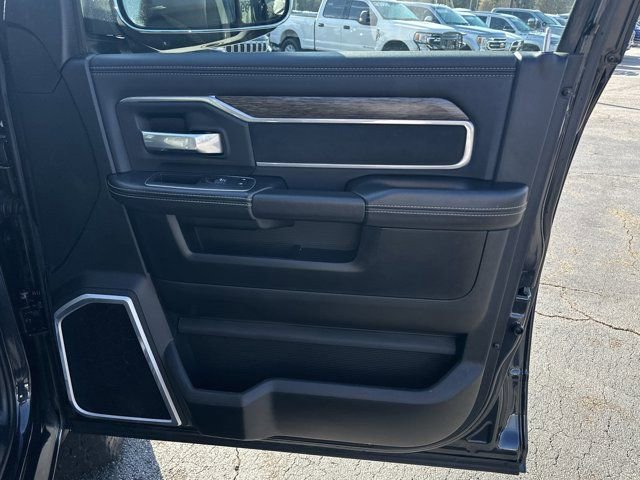 Used 2020 RAM 2500 Laramie image 16