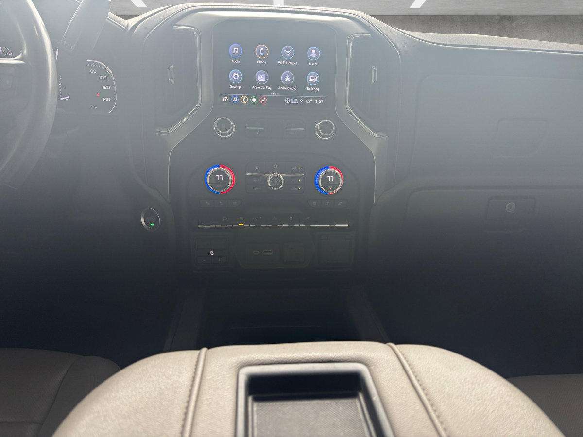 Used 2021 GMC Sierra 1500 SLT image 3