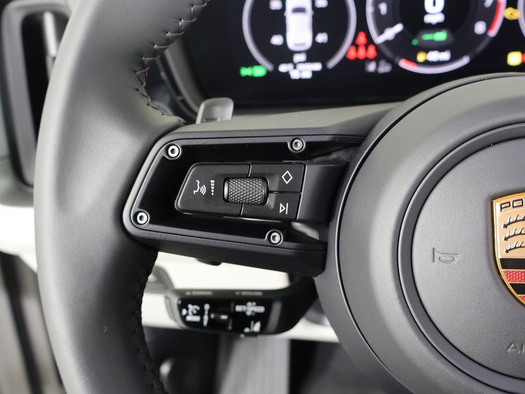 New 2026 Porsche Cayenne E-Hybrid image 21