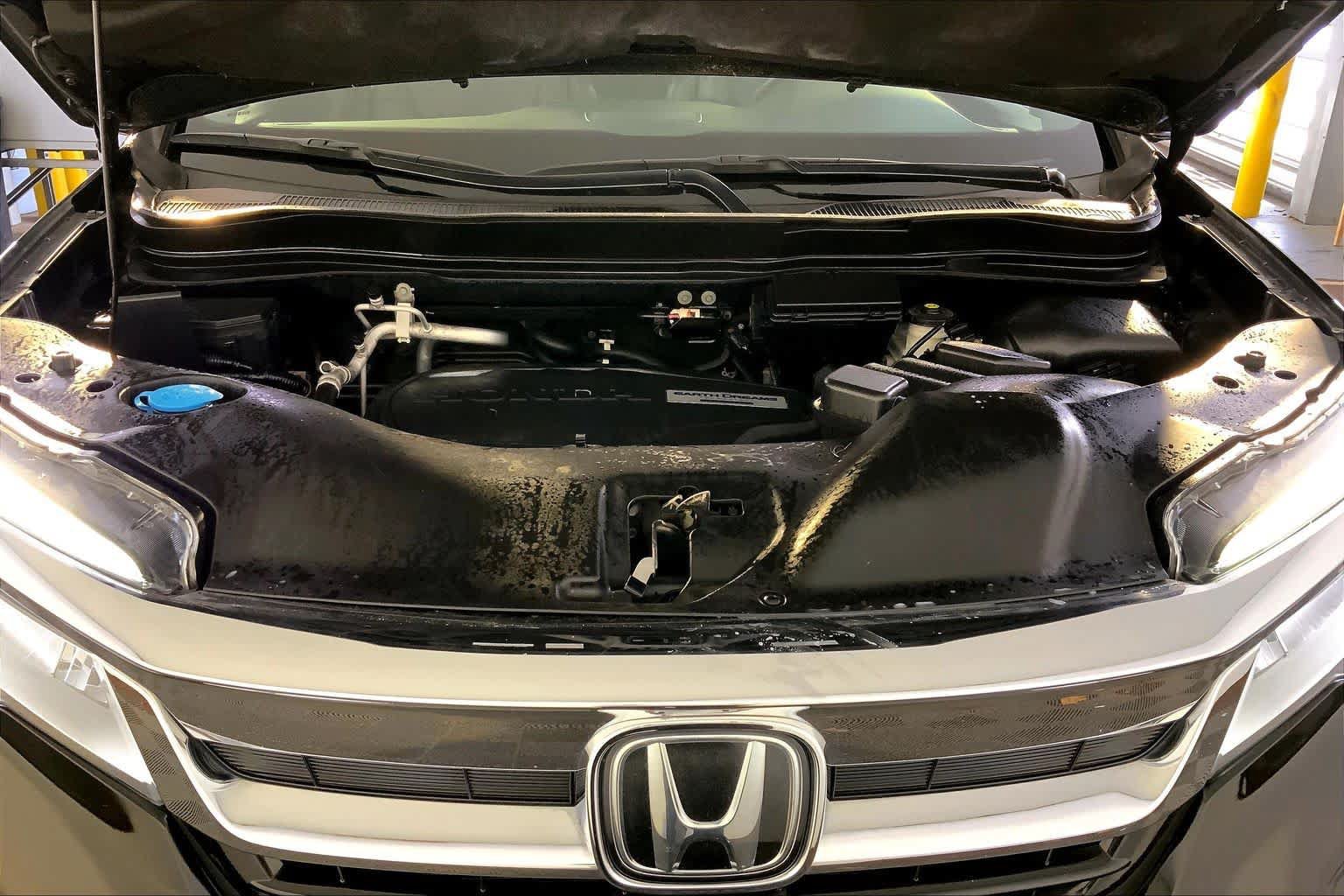 Used 2019 Honda Pilot Touring image 30