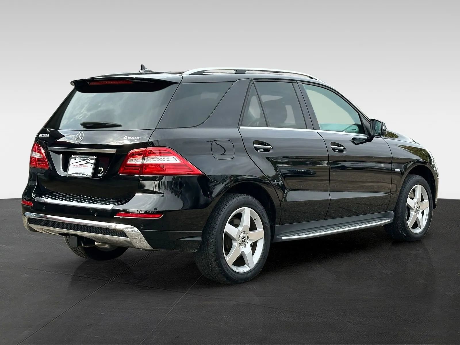 Used 2012 Mercedes-Benz ML 550 4MATIC image 7