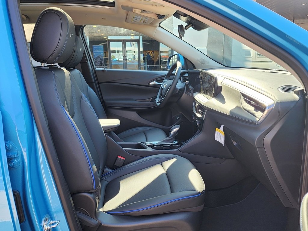 New 2026 Buick Encore GX Sport Touring w/ Advanced Technology Package image 38