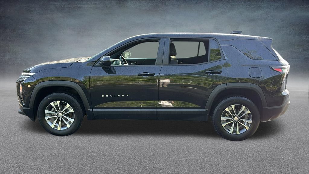 Used 2025 Chevrolet Equinox LT AWD/4WD image 4