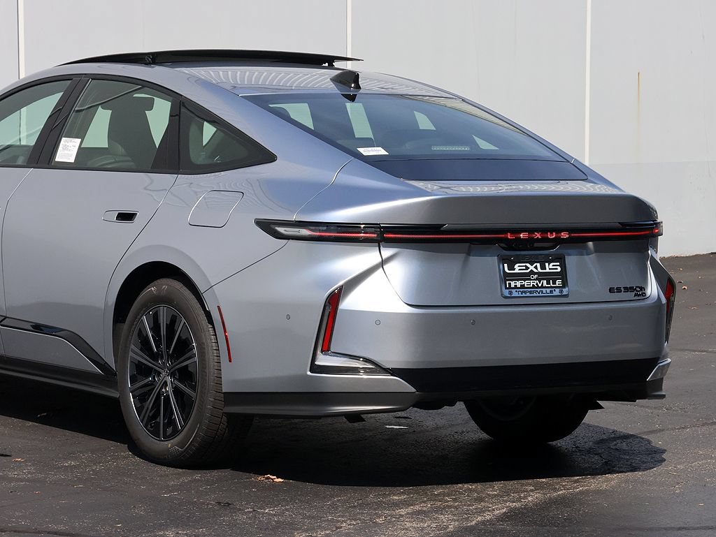 New 2026 Lexus ES 350h AWD w/ Cold Area Package image 9