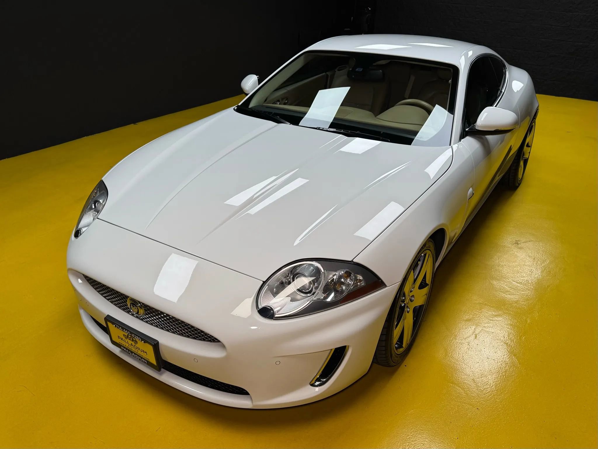 Used 2011 Jaguar XK Coupe image 49