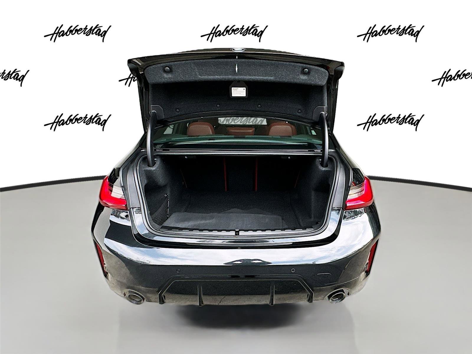 Certified 2023 BMW 330i xDrive Sedan w/ M Sport Package image 27