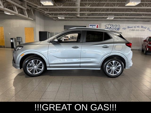 Used 2023 Buick Encore GX Select w/ Sport Touring Package image 5