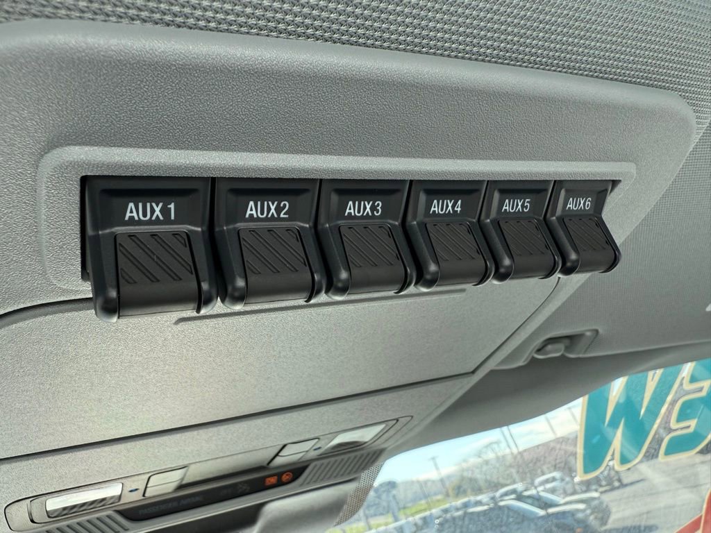 New 2026 Ford F250 XL w/ XL Chrome Package image 27