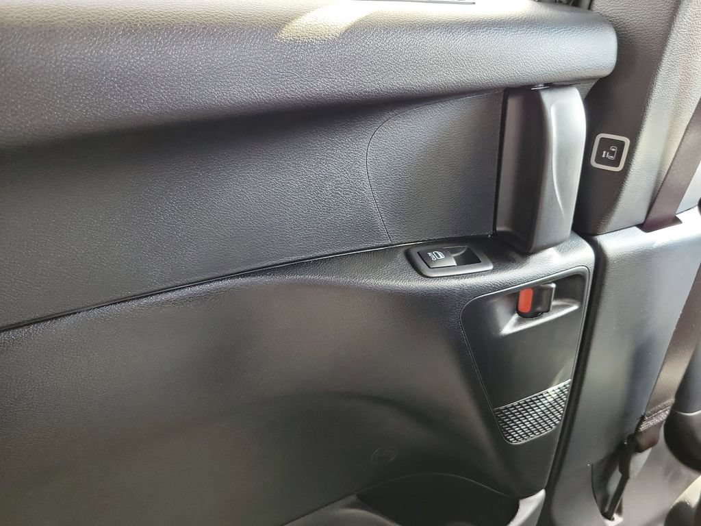 New 2026 Chrysler Voyager LX FWD image 9