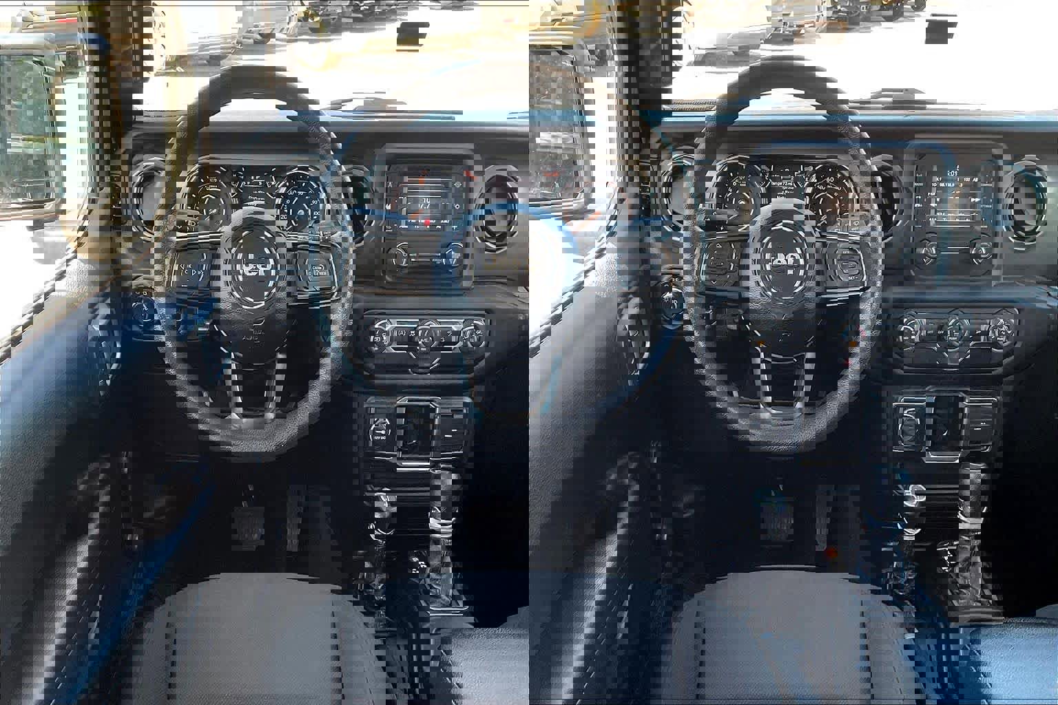 Used 2019 Jeep Wrangler Unlimited Sport image 9