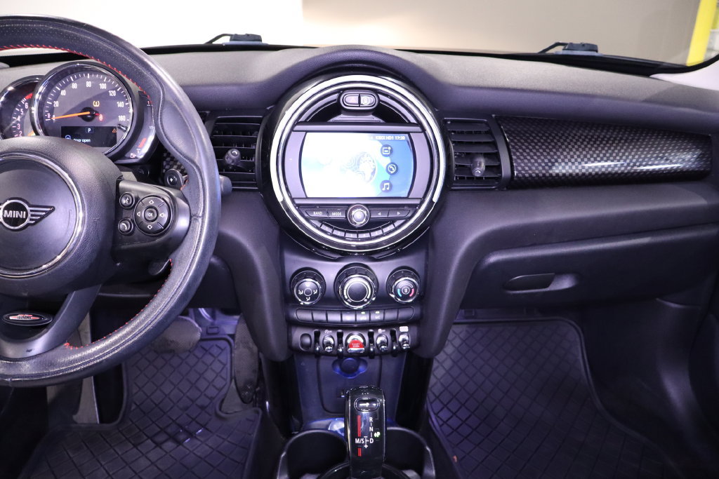 Used 2020 MINI Cooper S w/ Storage Package FWD image 27
