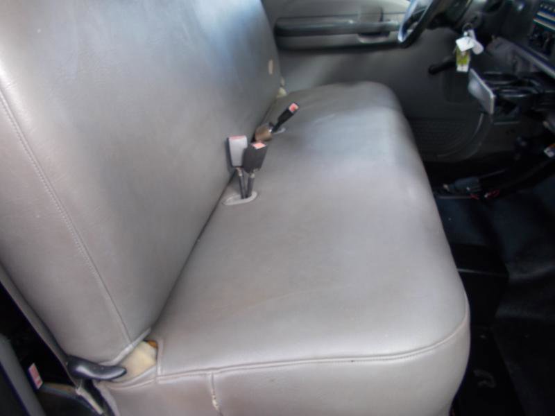 Used 2004 Ford F450 XL image 22