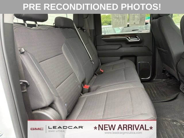 Used 2024 GMC Sierra 2500 SLE w/ SLE Value Package; AWD/4WD image 13