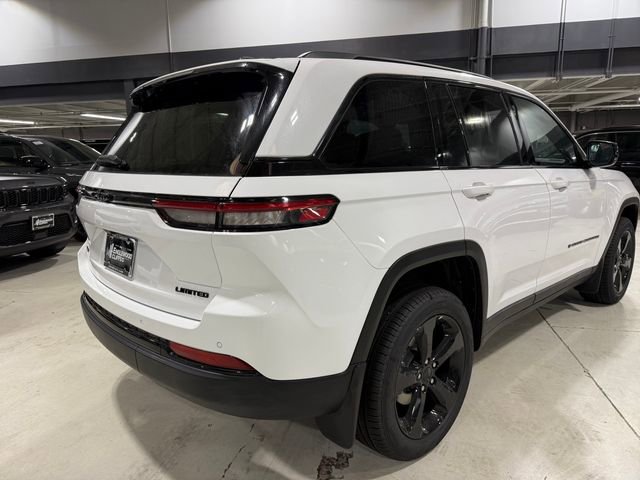 New 2025 Jeep Grand Cherokee Limited image 8