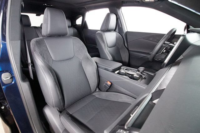 Used 2025 Lexus RX 350 w/ Convenience Package AWD/4WD image 16