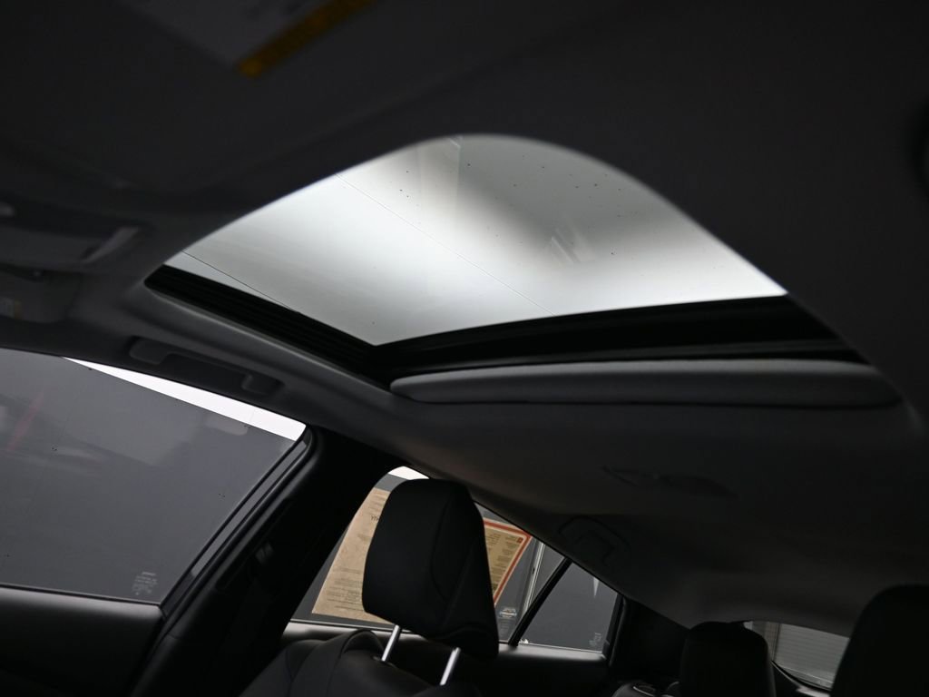 Certified 2020 Toyota Prius Limited w/ Premium Convenience Package image 27