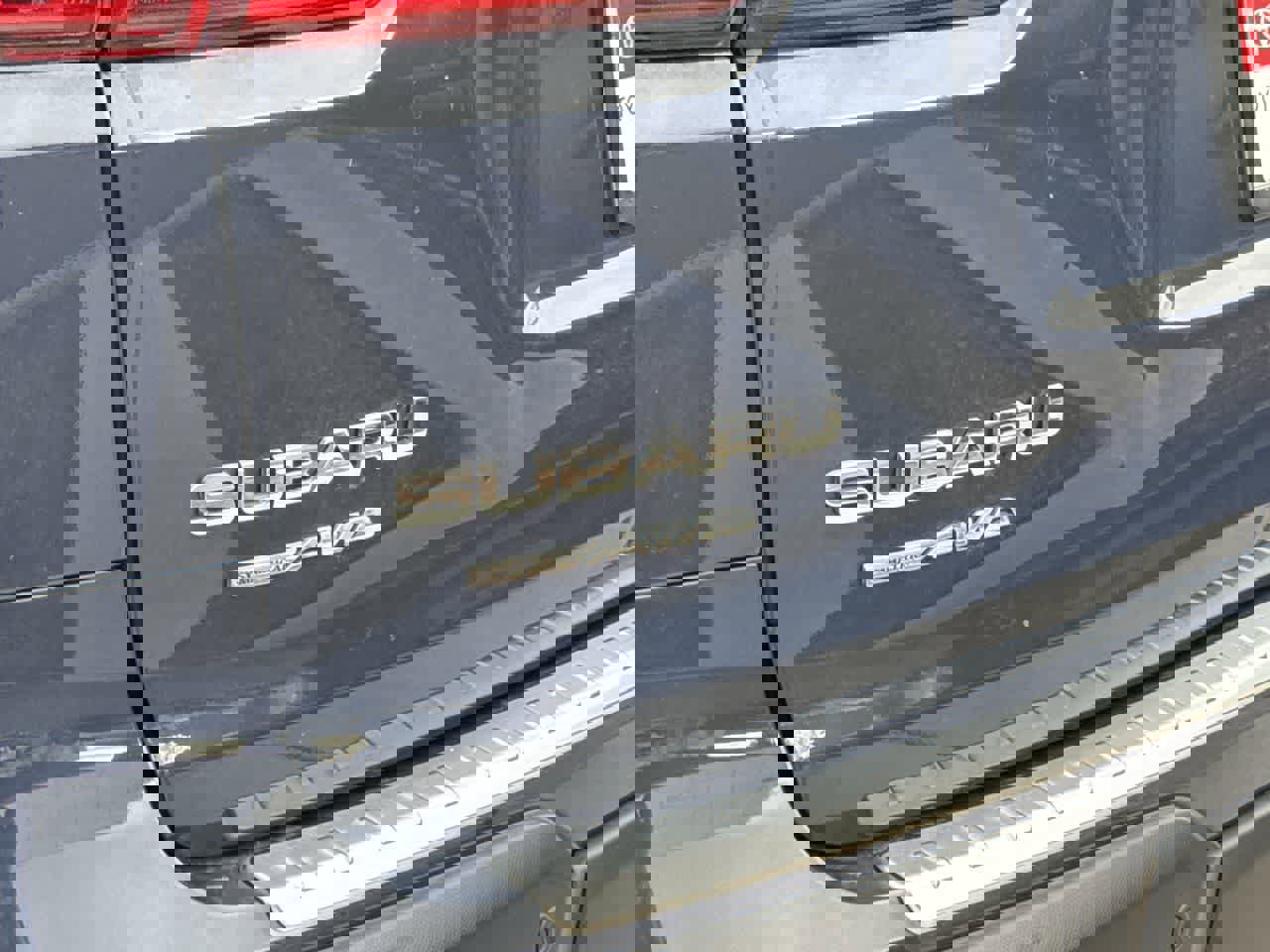 Used 2023 Subaru Ascent Limited w/ Technology Package image 9