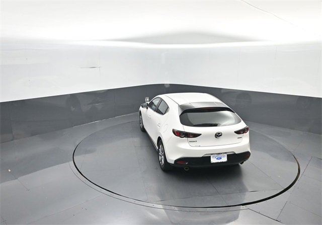 Used 2021 MAZDA MAZDA3 s image 27