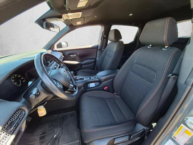 Used 2025 Honda HR-V Sport image 13