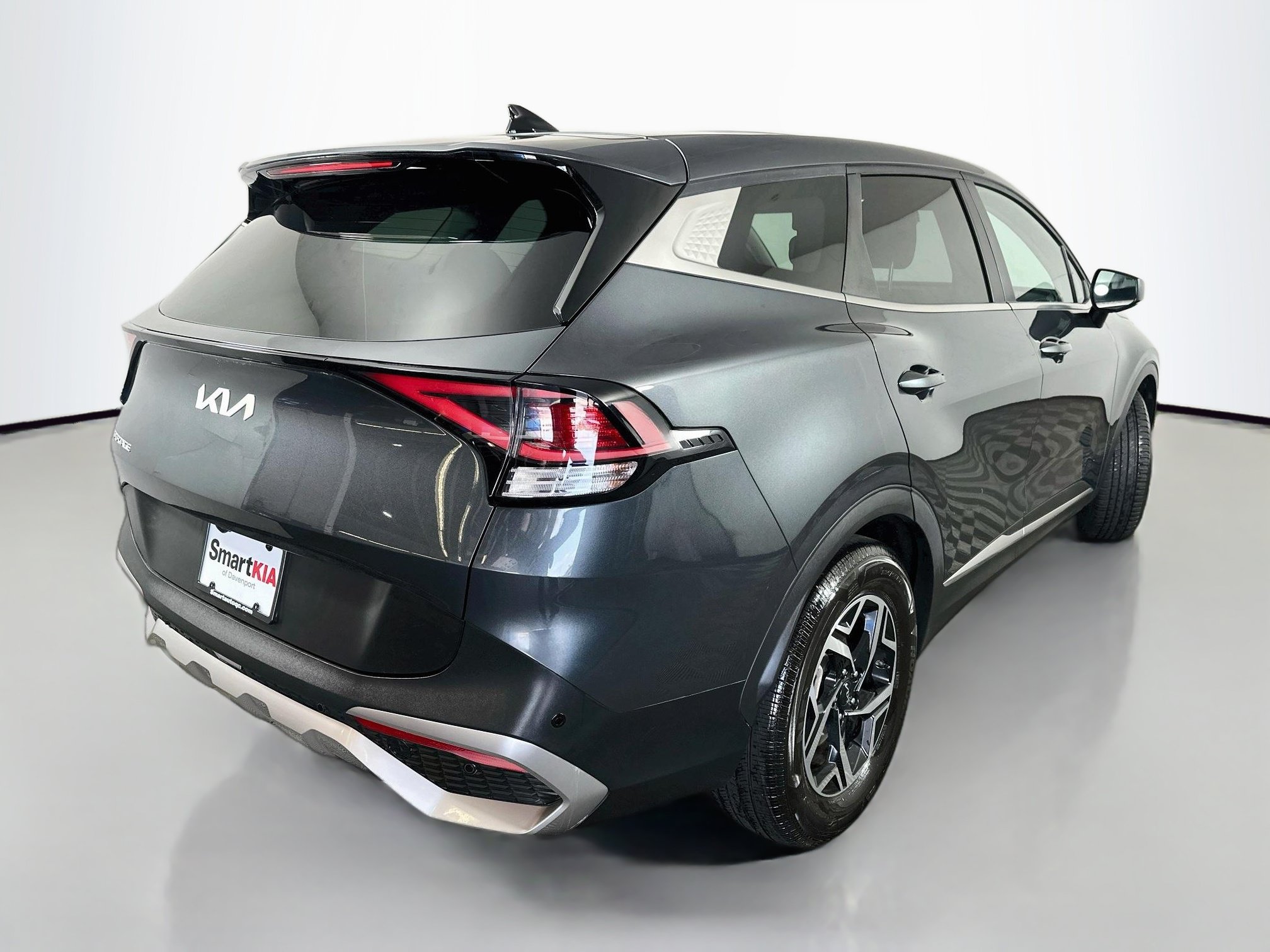 Used 2024 Kia Sportage LX FWD image 7