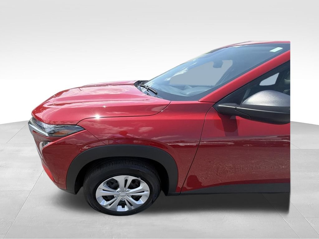 Used 2026 Chevrolet Trax LS FWD image 3