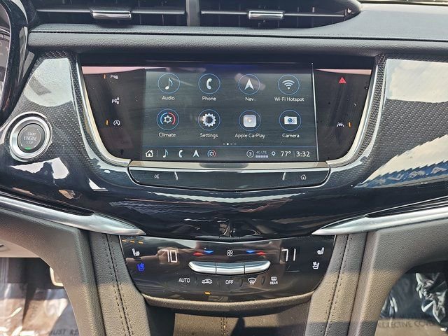 Used 2025 Cadillac XT6 Sport w/ Technology Package image 22