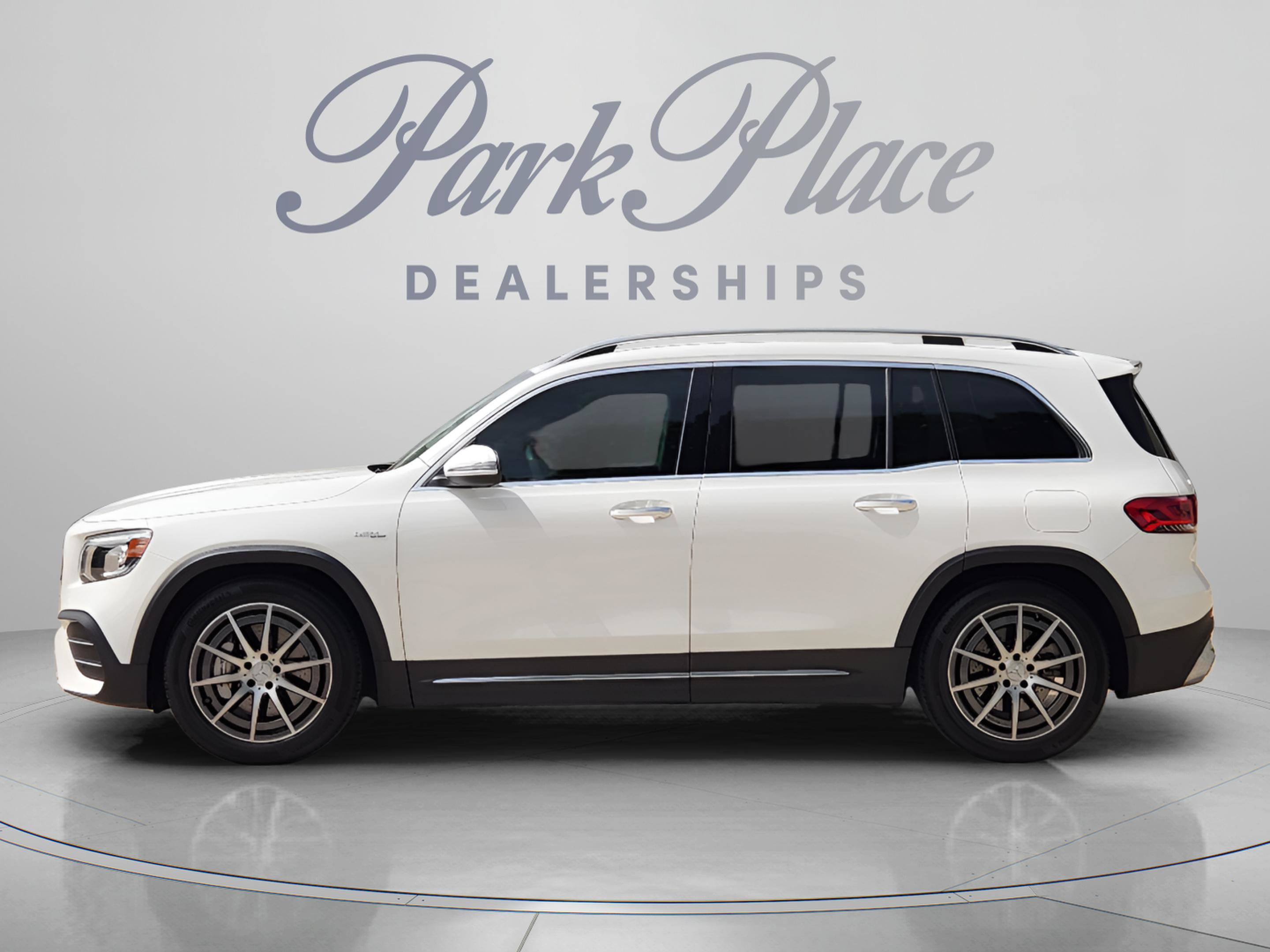 Used 2023 Mercedes-Benz GLB 35 AMG 4MATIC video 2