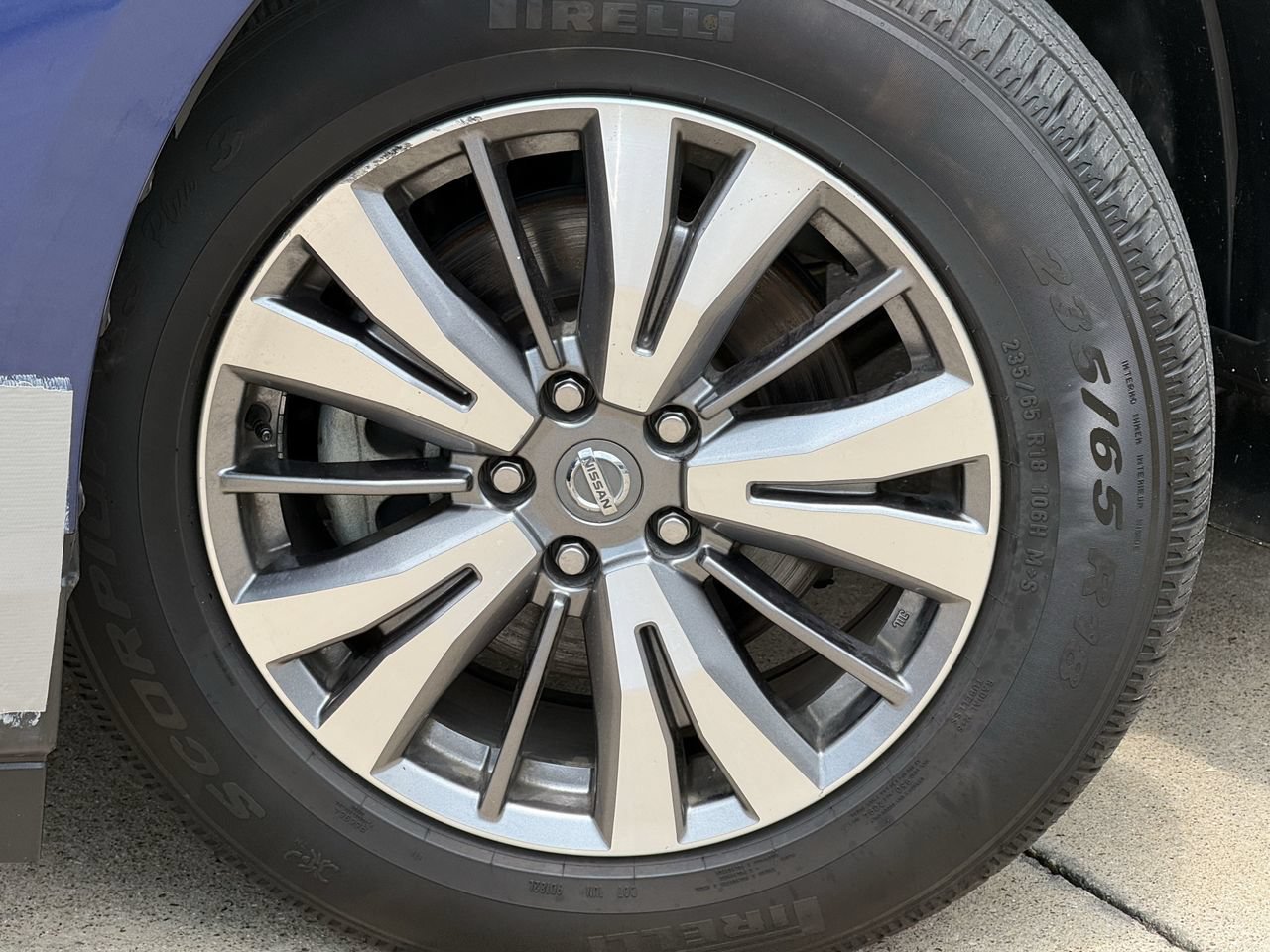 Used 2019 Nissan Pathfinder S FWD image 8
